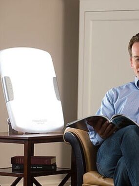Verilux HappyLight Deluxe White Energy Lamp - Mood & Energy Light Therapy Large